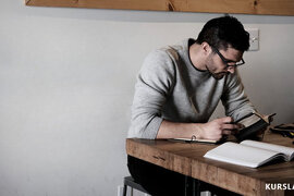 Eyni anda iki dil öyrənmək mümkündürmü?