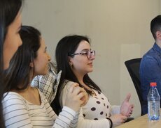 Həftədə 5 Dəfə Onlayn İngiliscə Danişiq Dərsləri