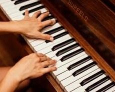 Piano dərsleri