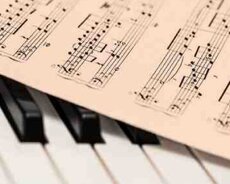 Piano dərsləri