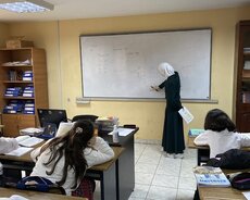Riyaziyyat hazırlığı (Azərbaycan və ingilis bölmələri)