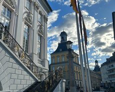 Almaniya'da yaşayan müəllimədən onlayn dərslər