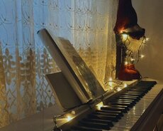 Onlayn və ev şəraitində fortepiano dərsləri