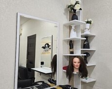 Qadın saç ustası işlə təmin