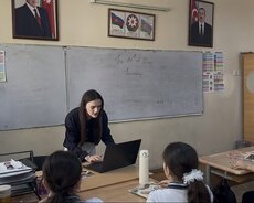 İngilis dili müəllimi